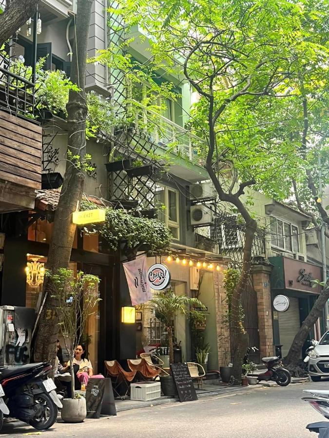 Cheers Hostel ハノイ市 エクステリア 写真